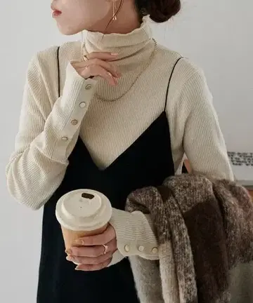 디스코트 리브 소매 버튼 터틀 [WEB 한정판] 아이보리