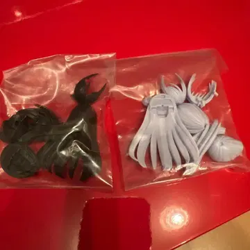 메가미 디바이스 불릿 나이츠용 머리카락 부품 2색 세트 블랙/보라색