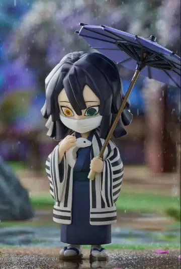 이구로 오바나이 귀멸의 칼날 장마 피규어