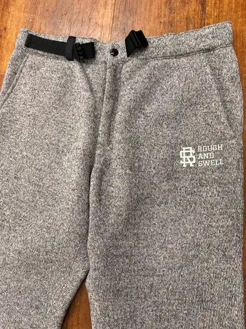 러프앤스웰 rough and swell 속기모 맨투맨 L