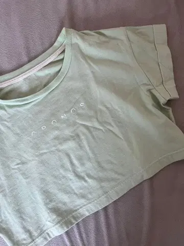 CRONOS 민트 그린 크롭 T셔츠 M