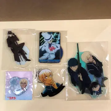 명탐정 코난 아크릴 스탠드 아크릴 키링 캔뱃지 묶음 판매 5개 세트