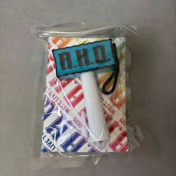 WEST. 응원봉 A.H.O.