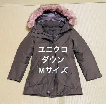 유니클로 논퀼트 다운 숏코트 M 사이즈 그린카키