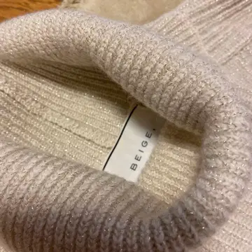 BEIGE. 베이지 터틀넥 스웨터