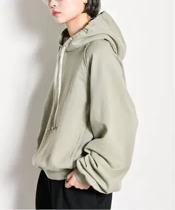 [ 완판템 ] Cityshop DISTRESSED SWEAT TOP