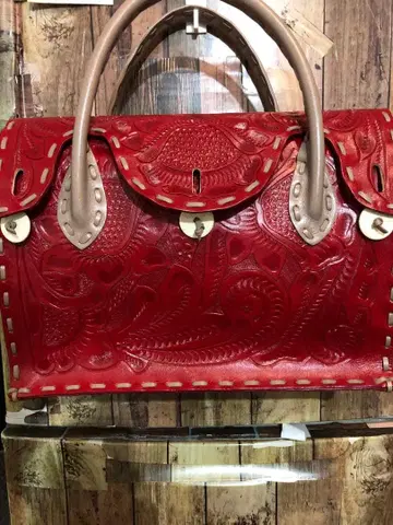 미사용품 카빙 트라이브스 M