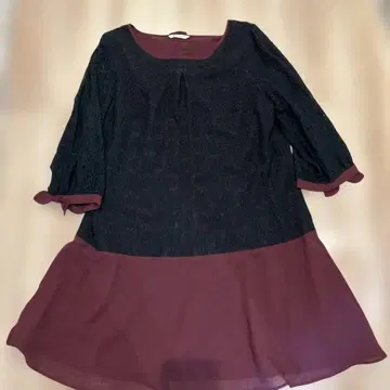 로즈 티아라 46 블랙 플라워 레이스 원피스