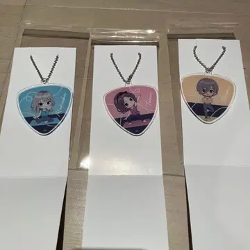 낱개 판매 불가) 걸즈 밴드 크라이 복권 메이트 피크형 아크릴 키링 3종