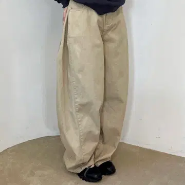 by muni:r 사이드 슬릿 와이드 팬츠