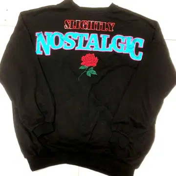 jouetie 블랙 맨투맨 트레이닝복 장미