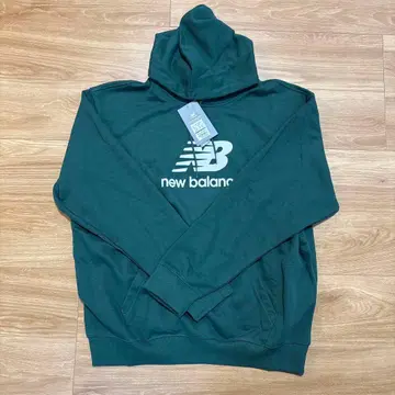 뉴발란스 후드티