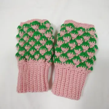 딸기 무늬 니트 핑거리스 핸드워머 (핑크와 그린)
