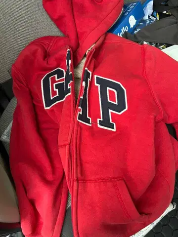 GAP 빨간색 집업 후드티