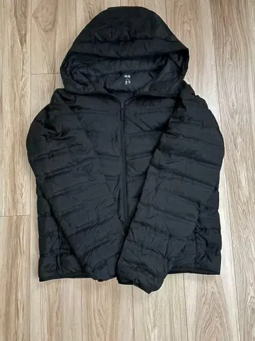 블랙 후드 부착 다운 자켓 M