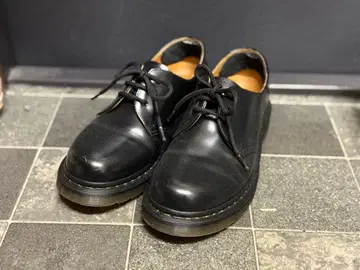 닥터마틴 3홀 UK 5