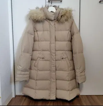 [오늘 한정 가격] MCM Legere 다운 자켓 코트 라쿤 M