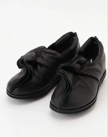 새상품 신상 센소유니코 지우 신발 23.0cm