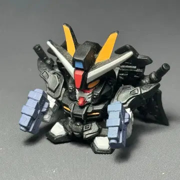 SD 건담 풀컬러 커스텀 스트라이크 느와르