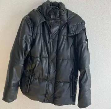 ZARA 인조 가죽 다운 자켓