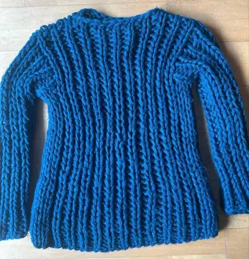 TAAKK 파랑 리브 니트 긴팔 스웨터