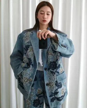 CLANE FLOWER EMBROIDERY TAILORED 자켓