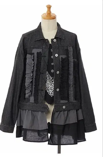 프릴 달린 데님 자켓 아즈노우아즈오오라카