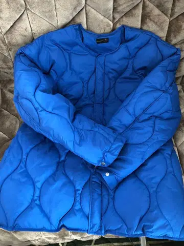 할인 새상품급 aga 퀼팅 코트 블루종 스콧 클럽