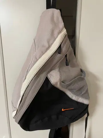 나이키 원 숄더백 메신저백