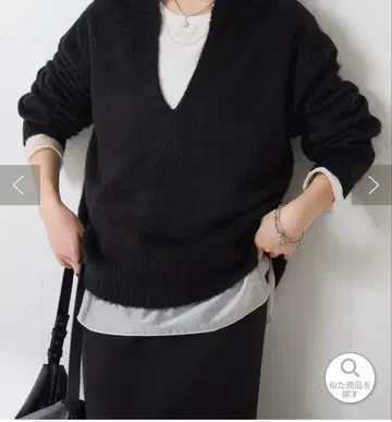 콜라주 개럴개런트 에어리 깊은 V넥 니트