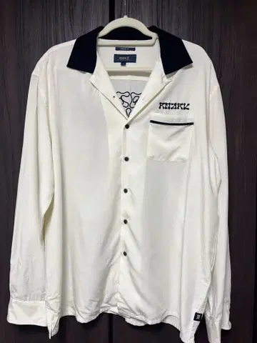 ROARK REVIVAL 로아크 리바이벌 긴팔 셔츠