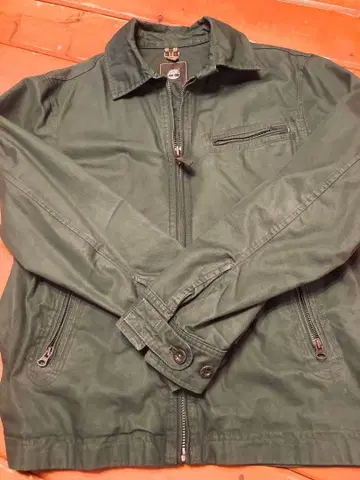 Earthkeepers 밀리터리 자켓 다크 그린