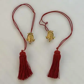 골드 컬러 거북이 디자인 일본 정통 의상 소품