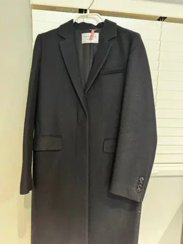 MACPHEE 블랙 체스터 코트