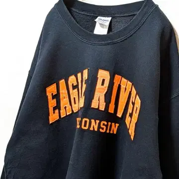 길단 위스콘신 이글 리버 자수 맨투맨 트레이닝복 블랙 검정 L 구제 의류