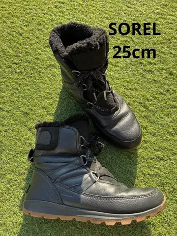 [SOREL] 퍼 달린 가죽 블랙 부츠