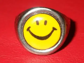 60'S 스마일리 토이링 425 빈티지 완구 반지 스마일