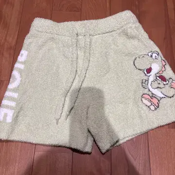 젤라피케 요시 바지