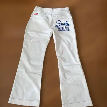 르꼬끄 스포르티브 화이트 팬츠