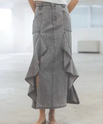 willfully ruffle hem slit denim SK gray