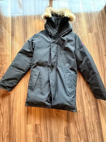 CANADA GOOSE 재스퍼 S 사이즈