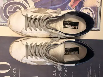 GOLDEN GOOSE SUPERSTAR 화이트/네이비