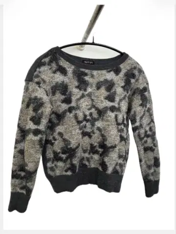 INDIVI 인디비 카모플라쥬 패턴 니트 스웨터 그레이 계열 핸섬 멋짐