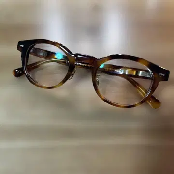 MB ULTIMATE FABRIC 클래식 아이웨어 마츠케리