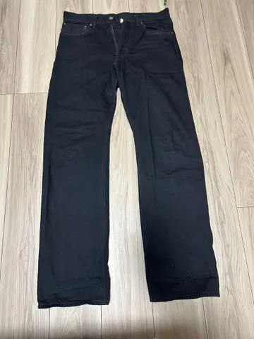 블랙 스트레이트 레그 데님 32