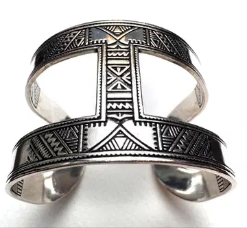 [ 새상품 미사용 ] 투아레그족 은제 실버925 H형 뱅글