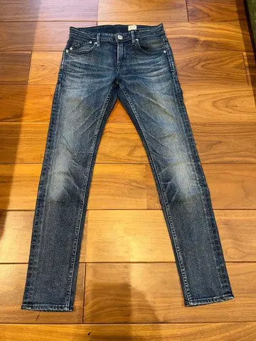 야눅 NEIL 스키니 데님