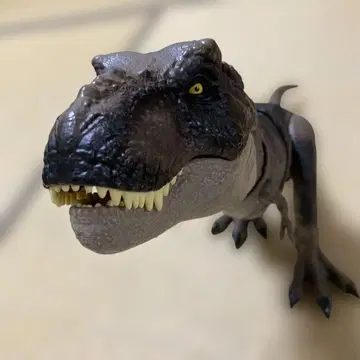 마텔 쥬라기 월드 슈퍼 물기! 울음소리 T-렉스