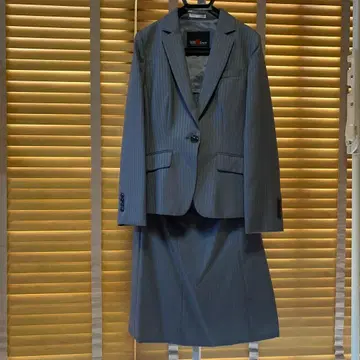 VIVI fleurs 그레이 스트라이프 스커트 수트 13