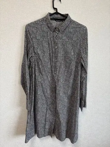 marimekko 긴팔 셔츠 화이트 블랙 물결 무늬